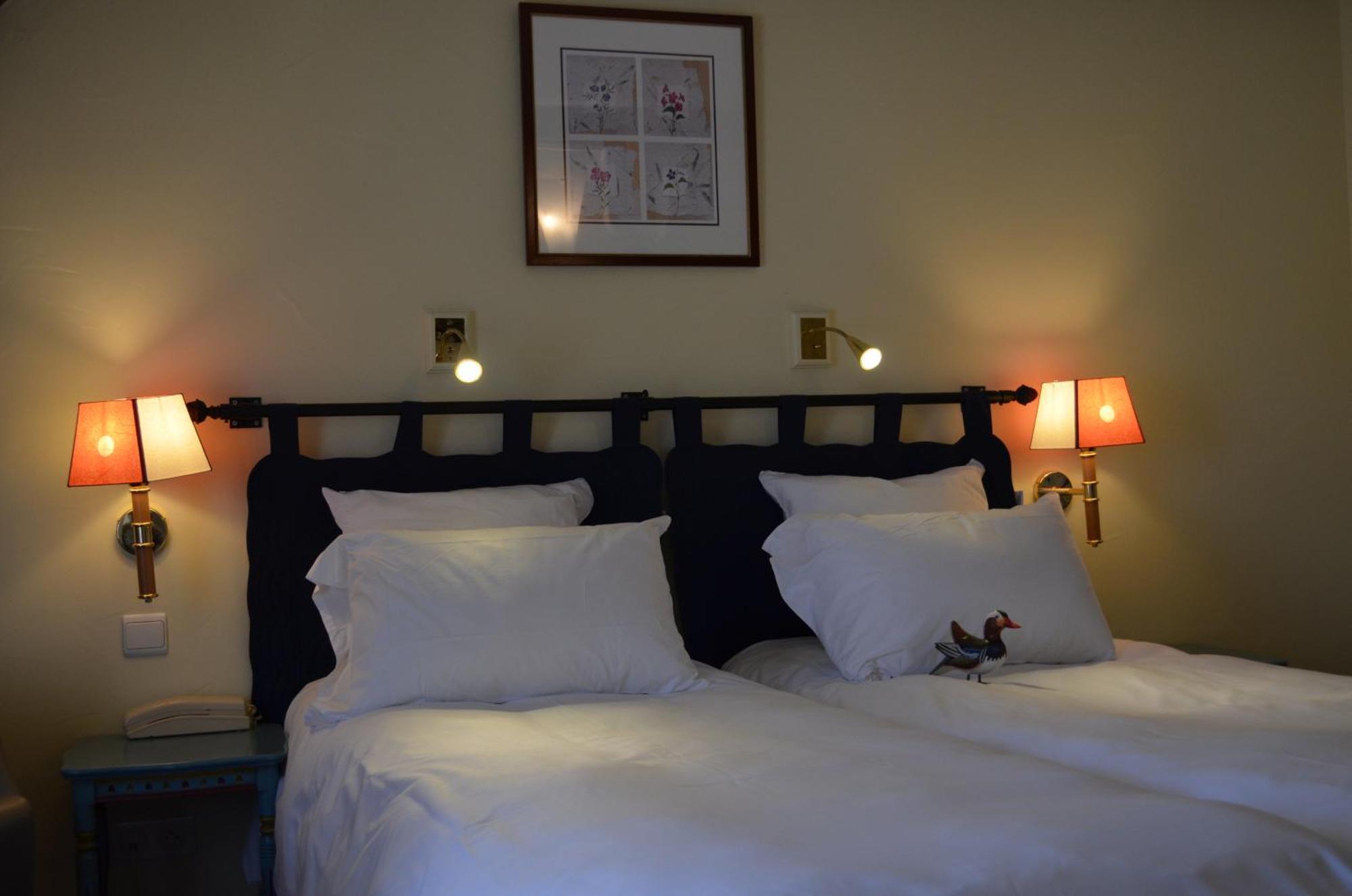Logis Hotel Auberge Du Cheval Blanc Yvoy-le-Marron Экстерьер фото